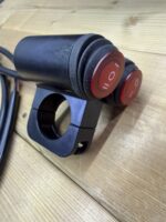 کلید پروژکتور روی فرمان موتور سیکلت  ضد آب - Image 2